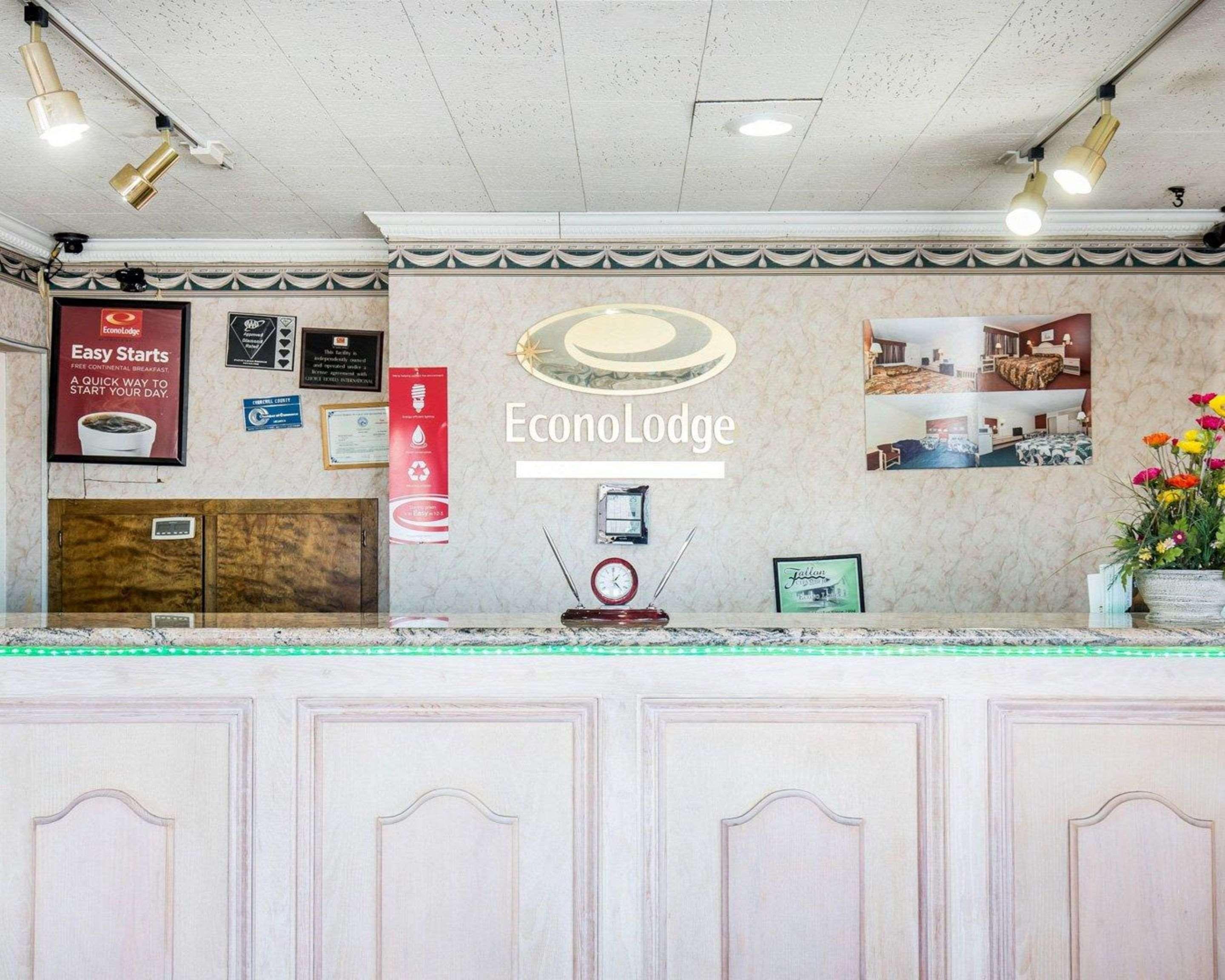 Econo Lodge Fallon Naval Air Station Area Екстер'єр фото