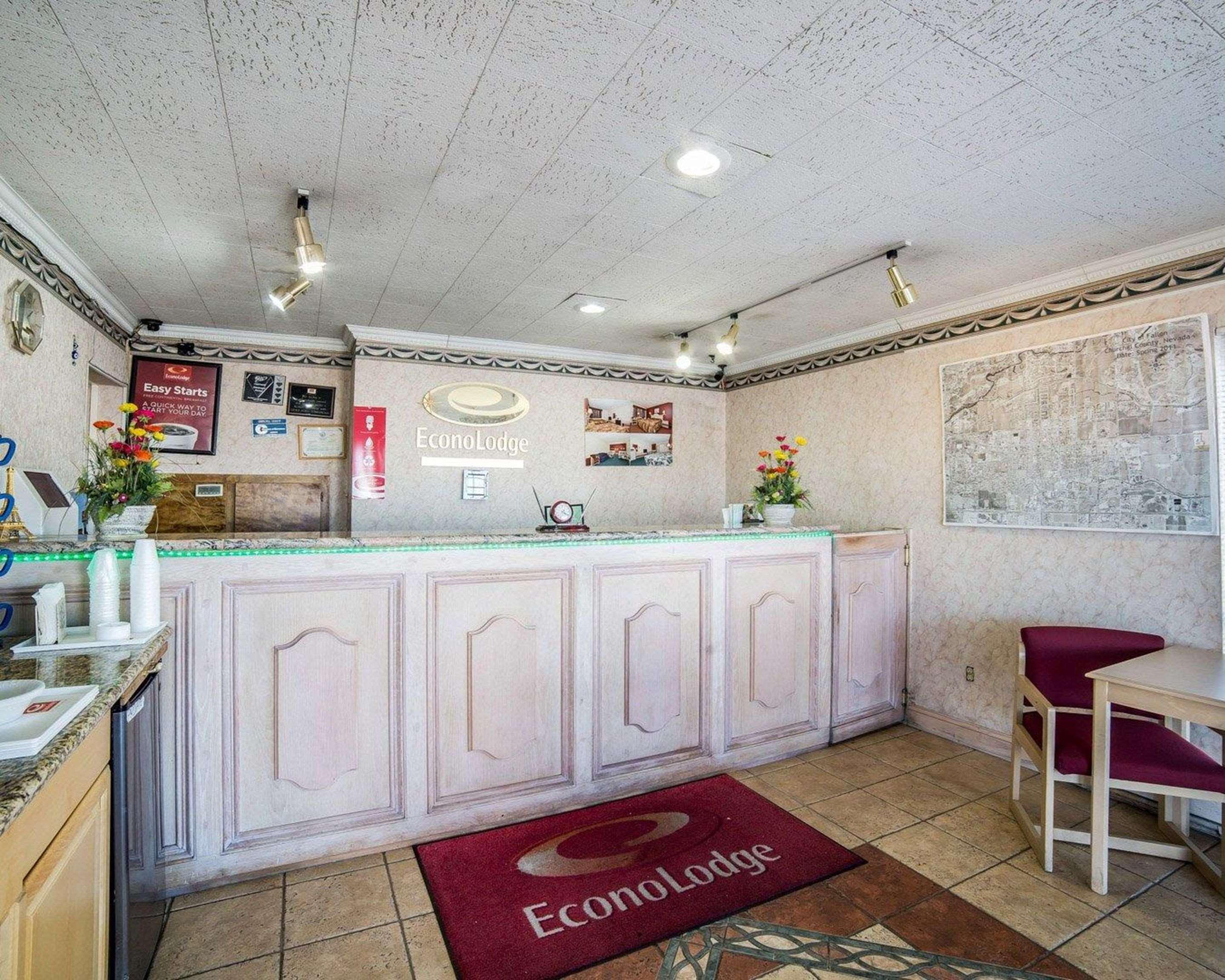Econo Lodge Fallon Naval Air Station Area Екстер'єр фото