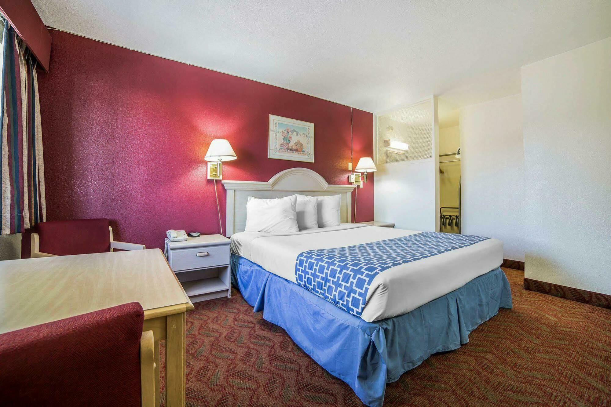 Econo Lodge Fallon Naval Air Station Area Екстер'єр фото