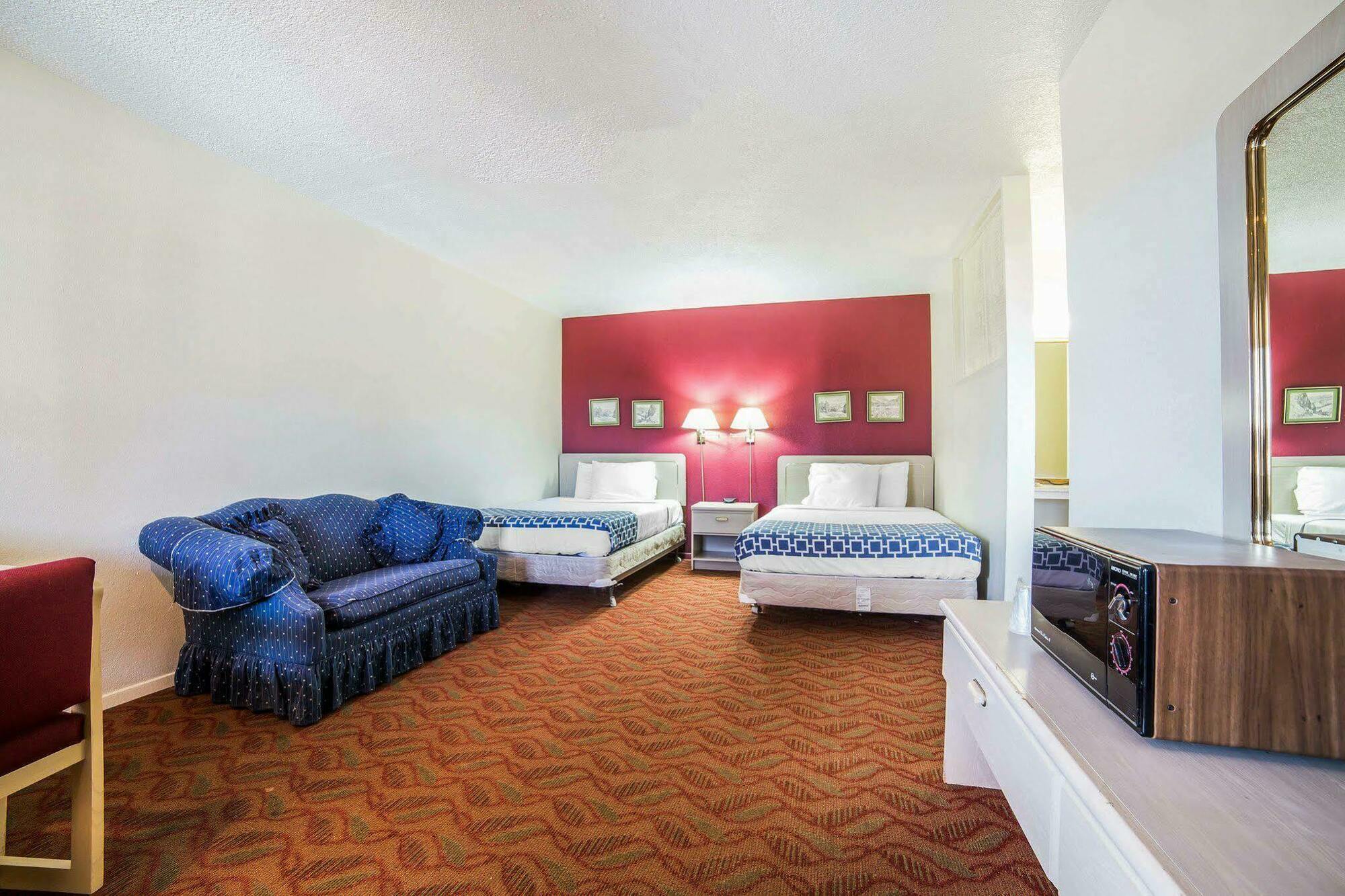 Econo Lodge Fallon Naval Air Station Area Екстер'єр фото